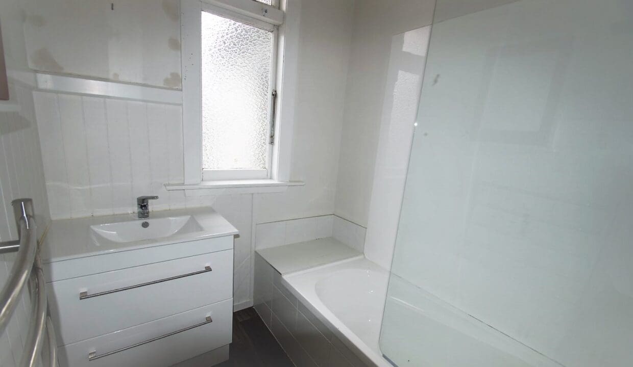 RBPR009373-RBPI006898