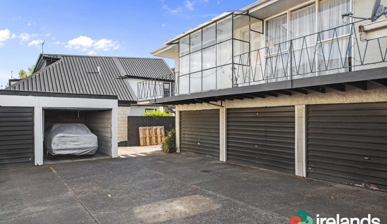 75933047__1700007733-75933047__1699908721-022_Open2view_ID566080-5_327_Gloucester_Street