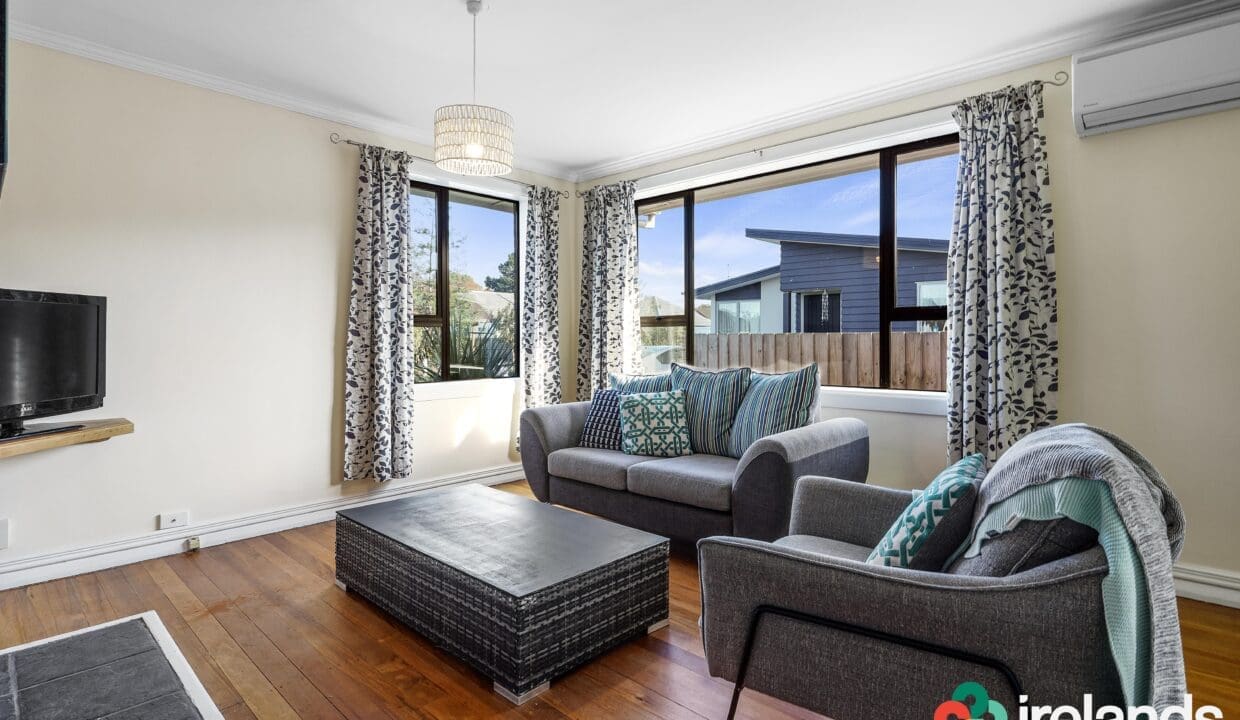 93121671__1716940576-93121671__1716940176-012_Open2view_ID576533-15_Dunarnan_Street