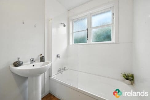 159790992__1755551623-159790992__1755551520-011_Open2view_ID596236-30_Bateman_Avenue