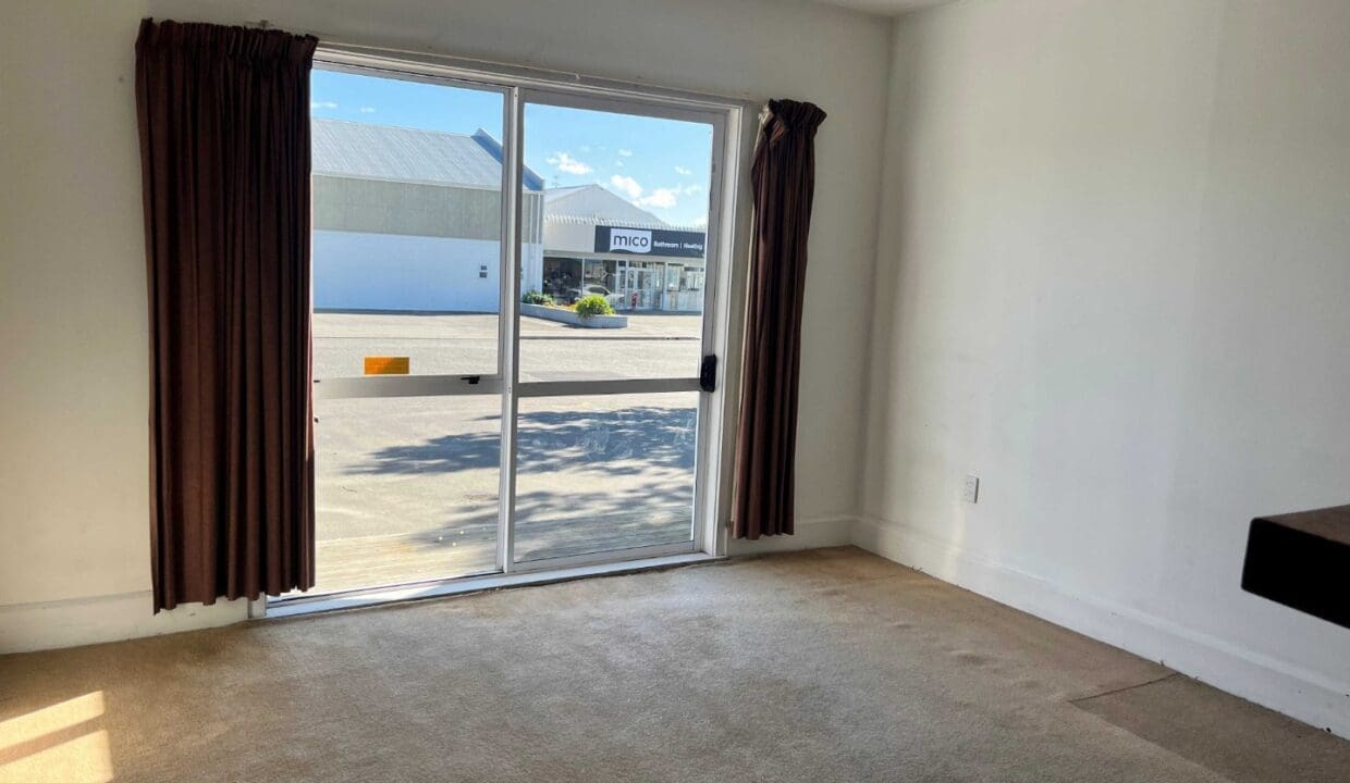 RBPR010596-RBPI017524