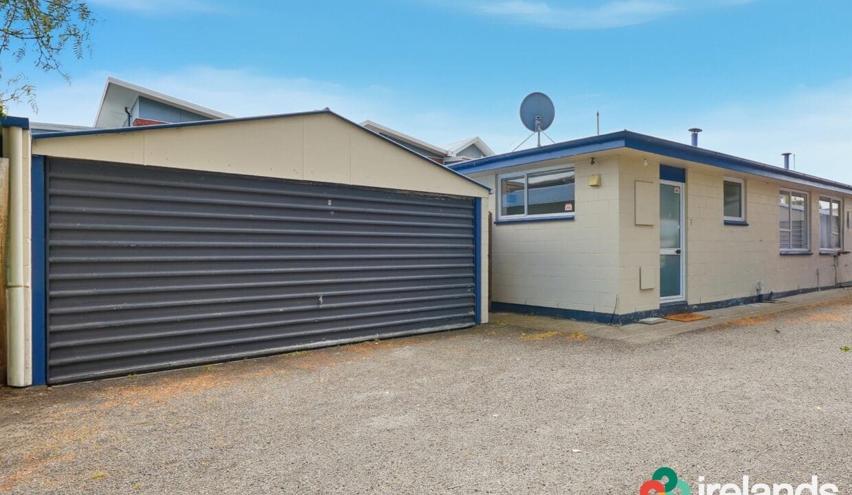 174557845__1762981609-174557845__1762981393-012_Open2view_ID600508-1_147_King_Street