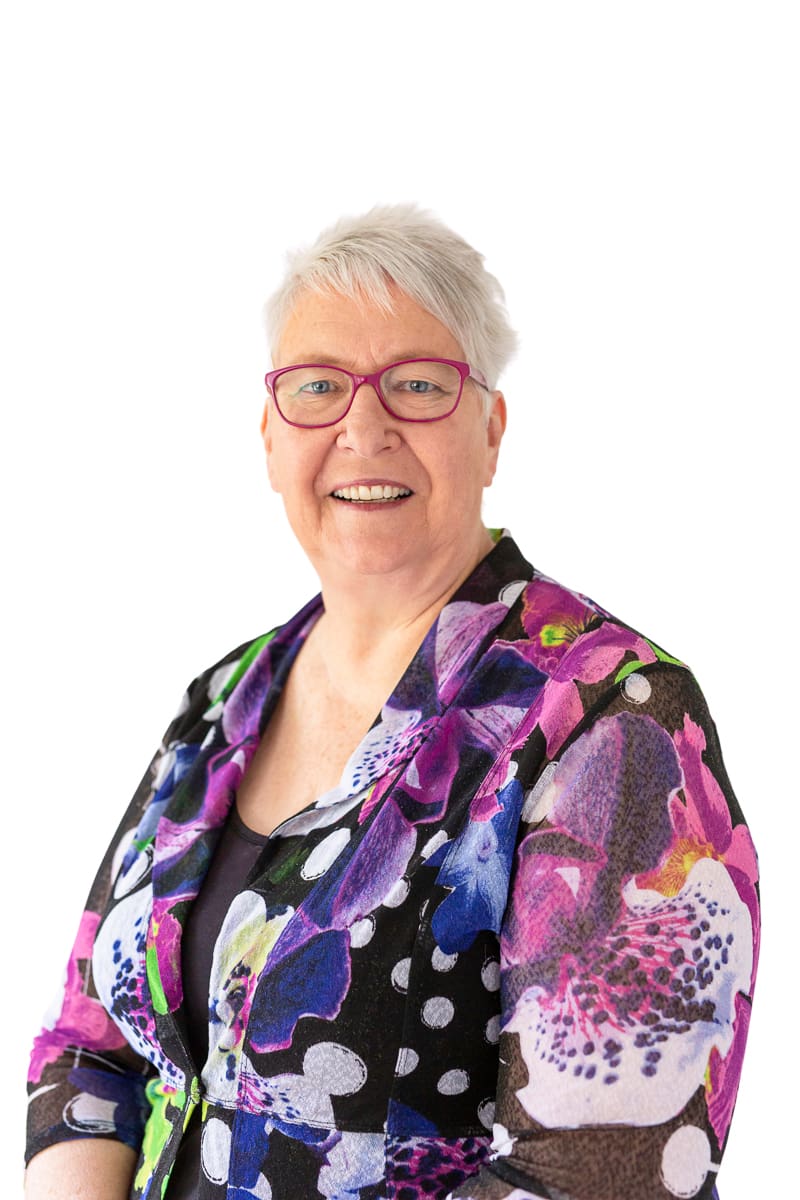 sal9144ee-2-highres-v2_web