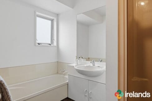 193372883__1774215006-193372883__1774214868-008_Open2view_ID605868-1_165_Clarence_Street