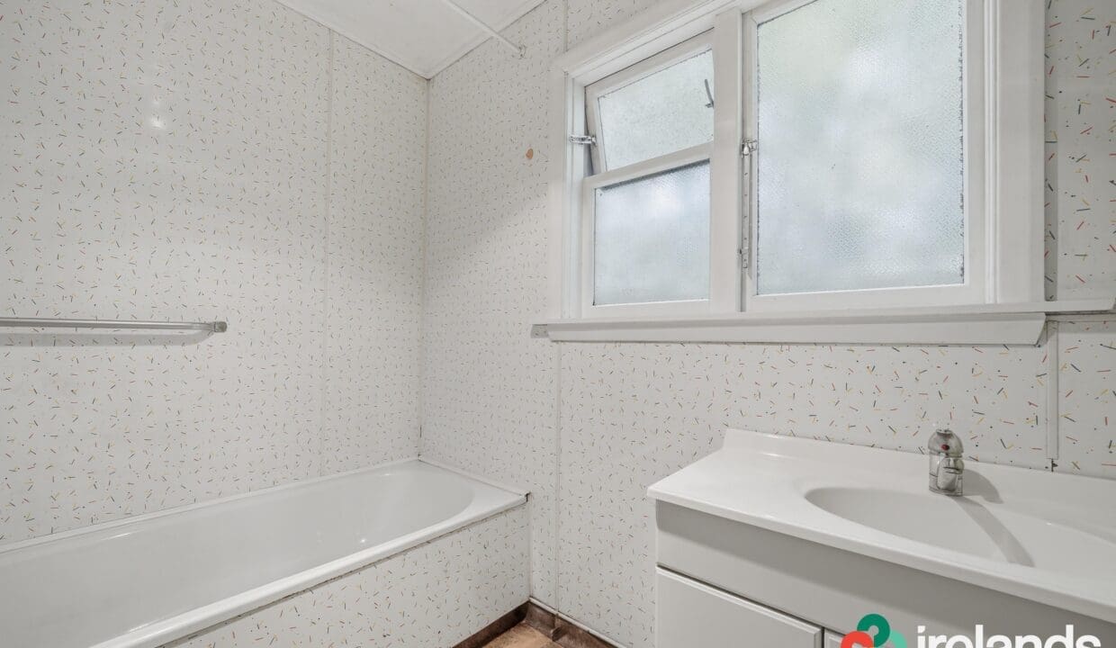 194191669__1774497346-194191669__1774497297-012_Open2view_ID605916-21_Defoe_Place