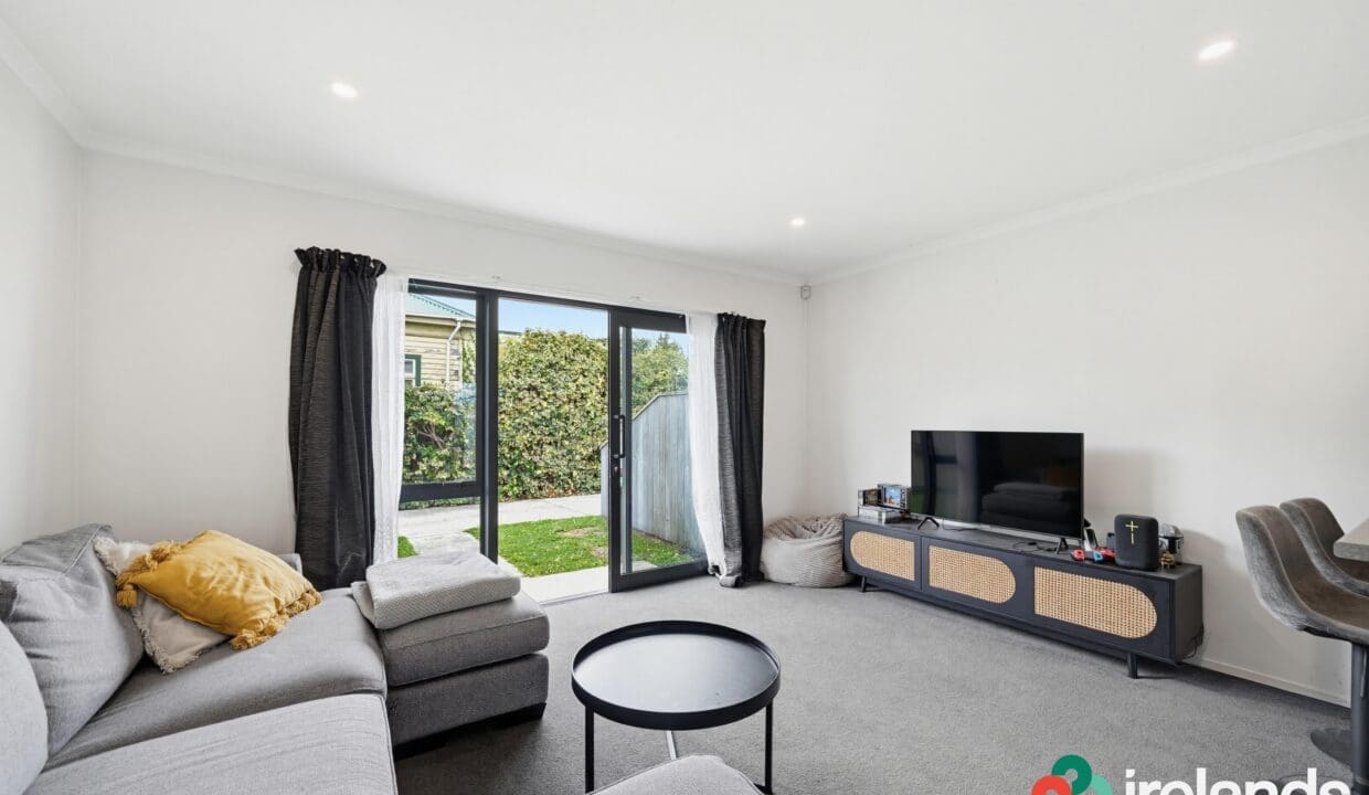 194660732__1774902393-194660732__1774901264-006_Open2view_ID605920-2_176_Geraldine_Street