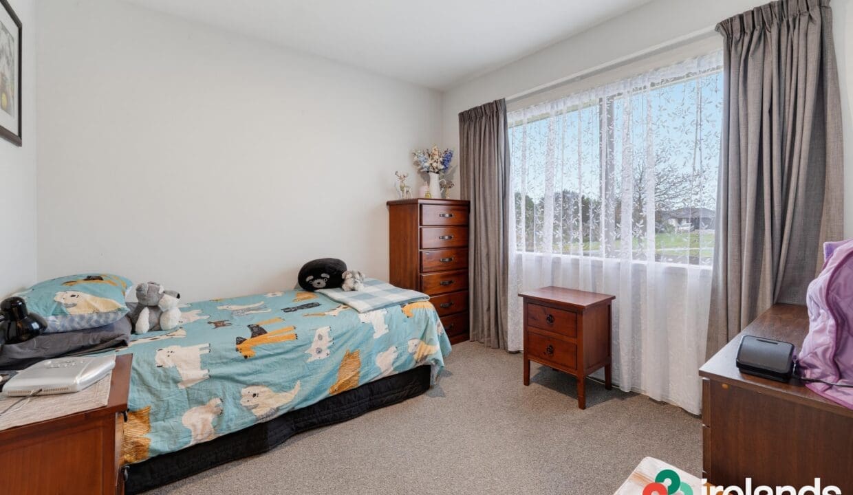207208616__1782347606-207208616__1782346779-001_Open2view_ID608506-8_Hartford_Crescent