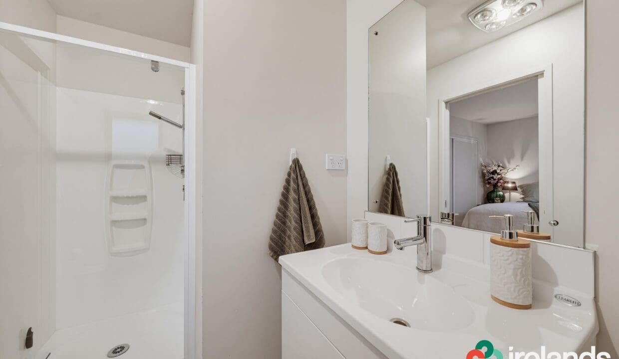 207208672__1782347606-207208672__1782346784-006_Open2view_ID608506-8_Hartford_Crescent